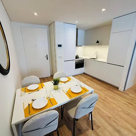 The Luciano House - Confortable & Lejlighed Lisboa