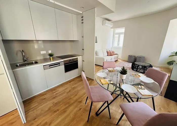 The Luciano House - Confortable & Διαμέρισμα Lisboa