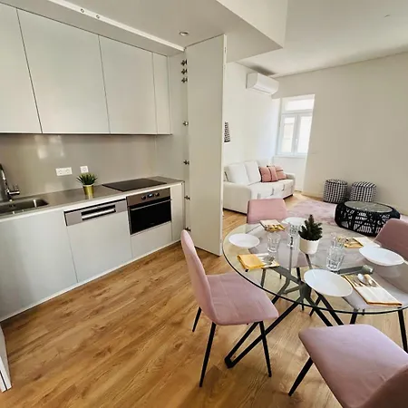The Luciano House - Confortable & Apartamento Lisboa